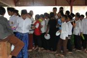 Kegiatan - Antri Makan